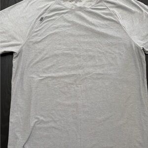 RHONE Light Gray Short Sleeve Tee
